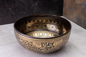 9' D Tone 3rd Octave Bronze 0806