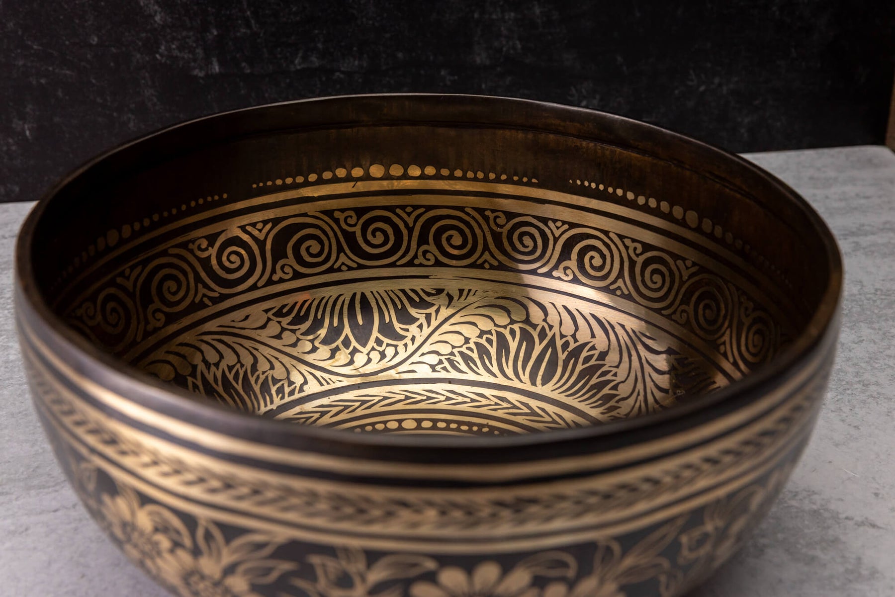 8.5' E Tone 3rd Octave Bronze 0963