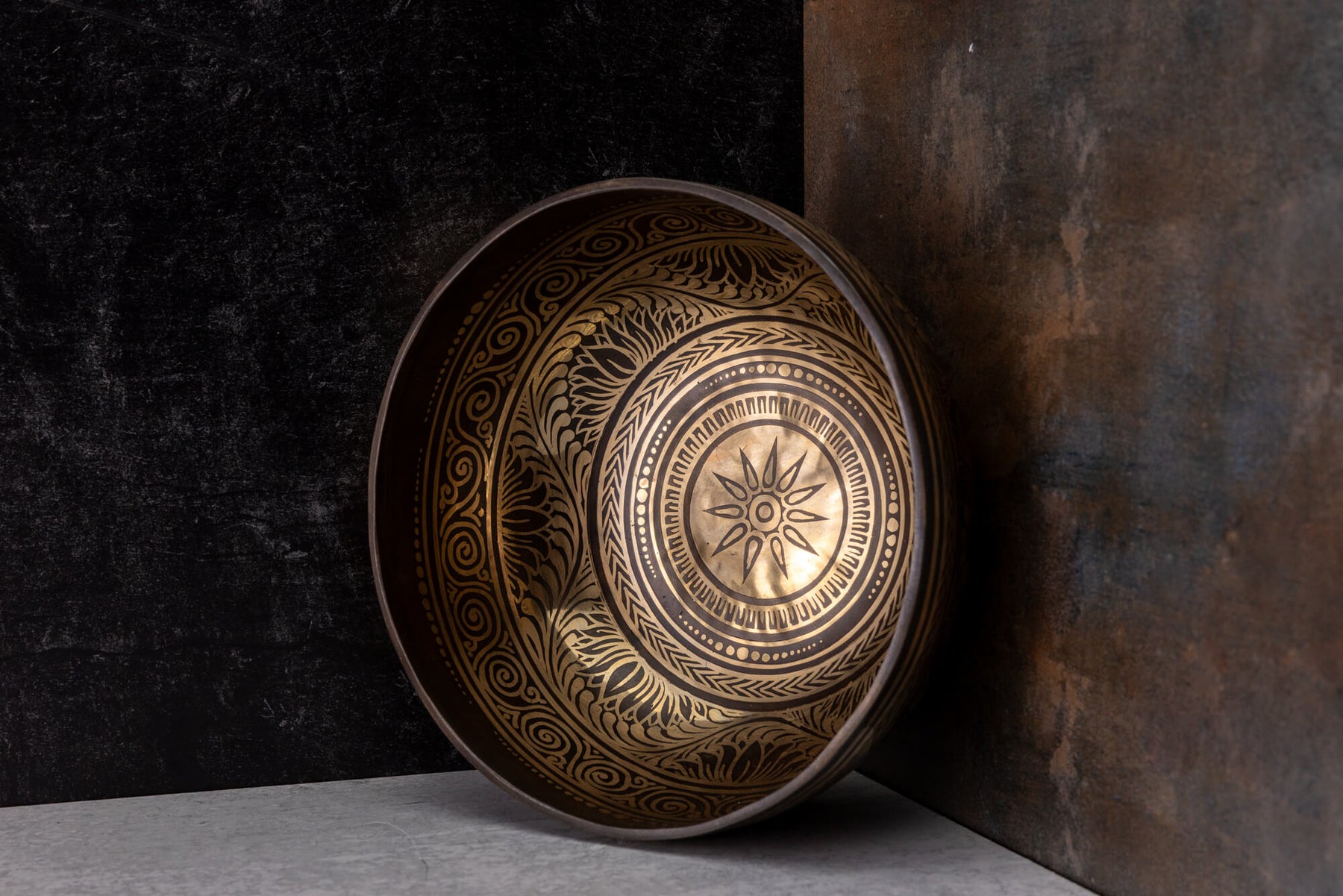 8.5' E Tone 3rd Octave Bronze 0963