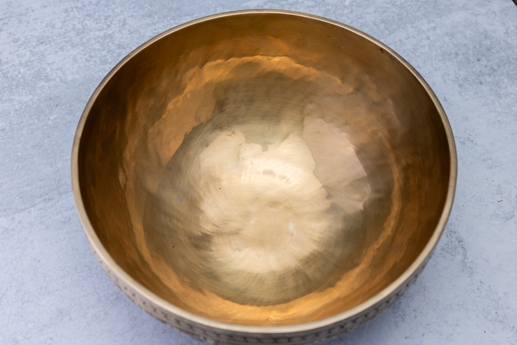 8.5' E Tone 3rd Octave Bronze 0857