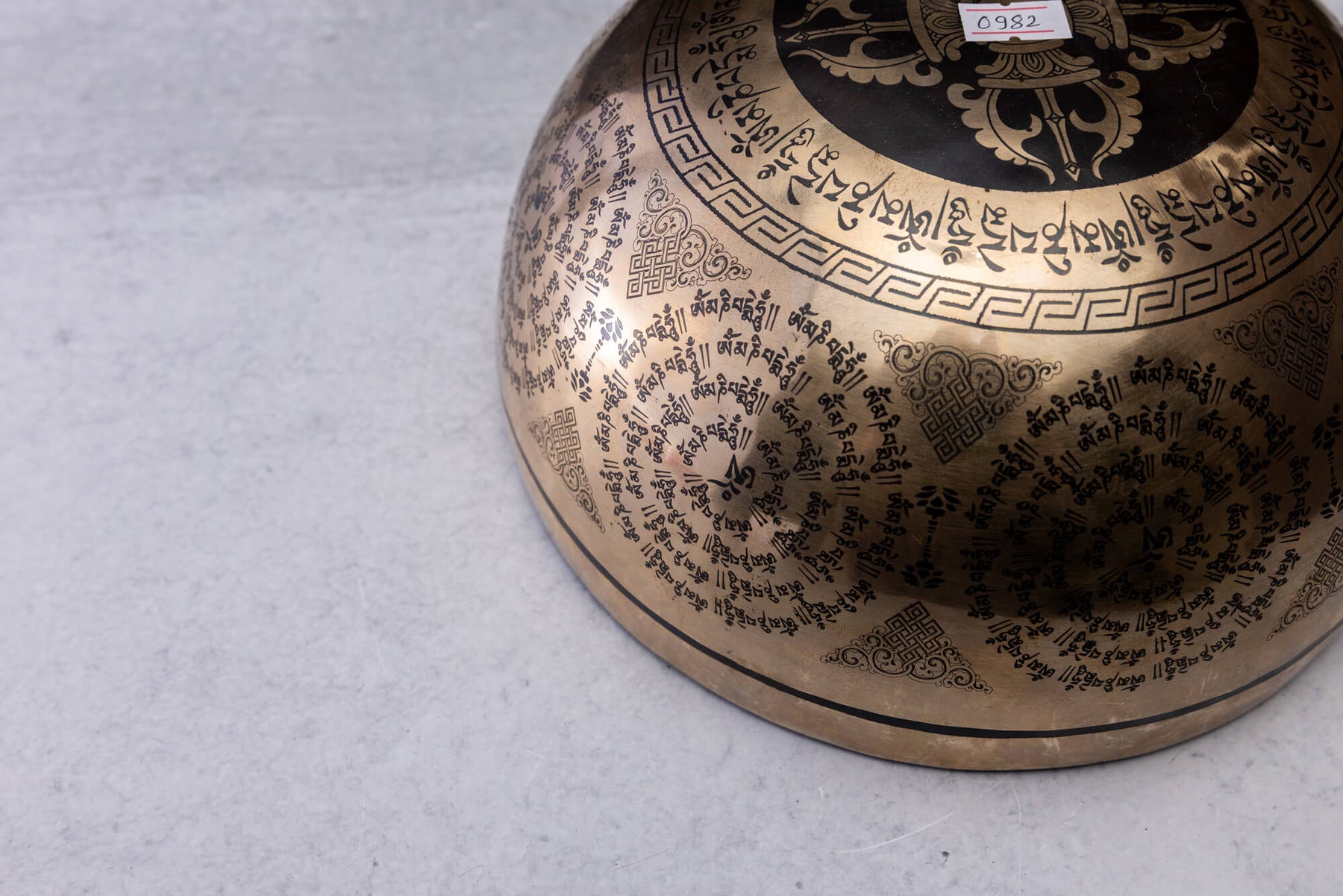 8.75' F Tone 3rd Octave Bronze 0982