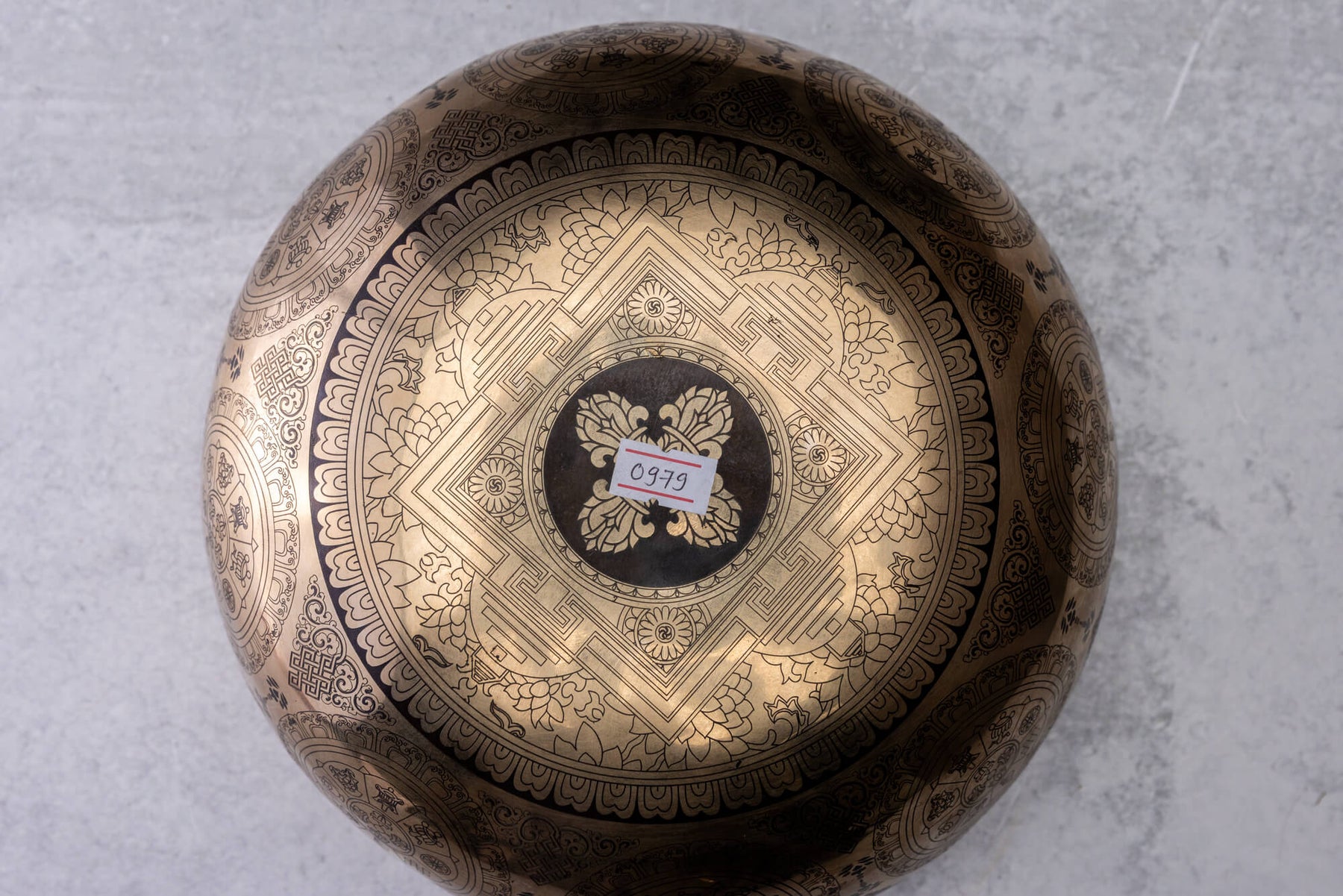 8.75' F Tone 3rd Octave Bronze 0979