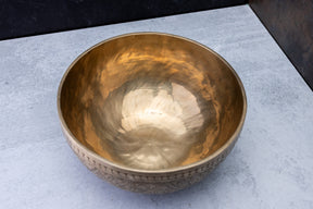 8.75' E Tone 3rd Octave Bronze 0850