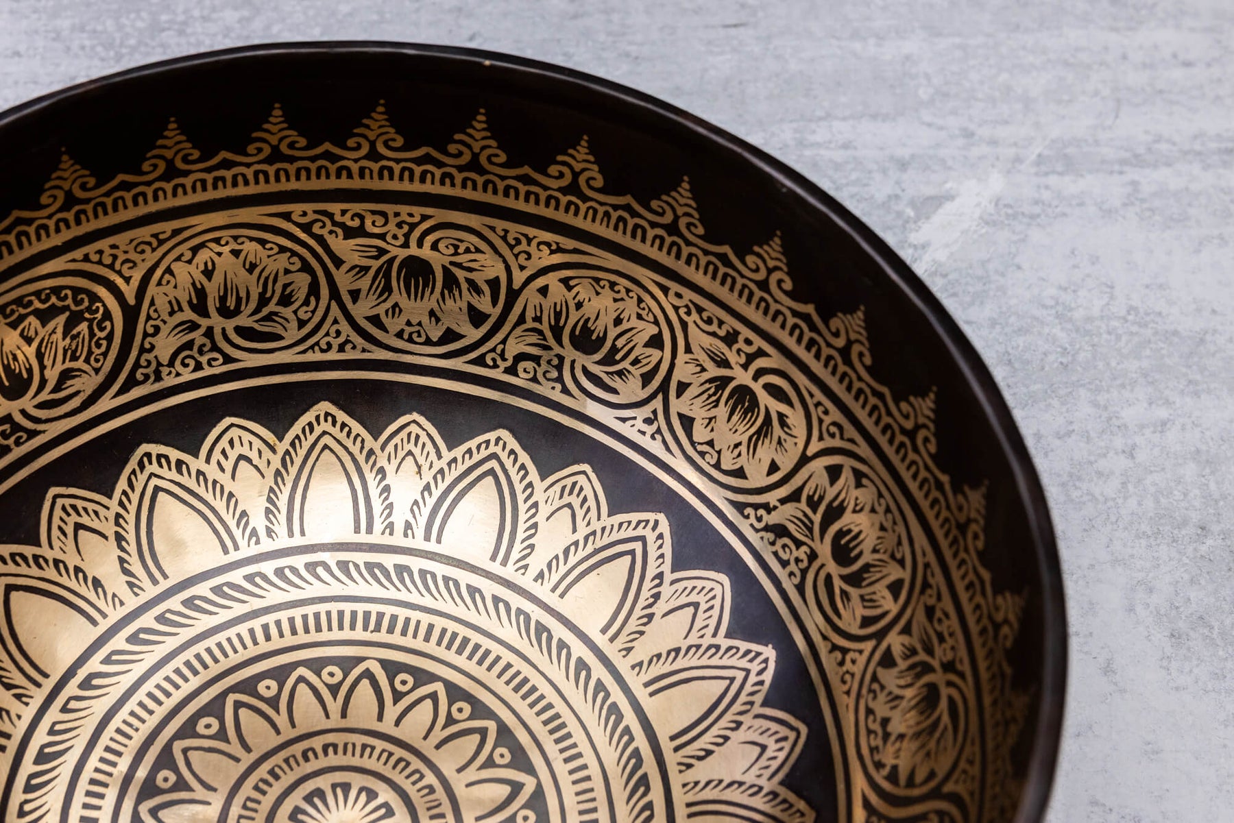 10.25' D Tone 3rd Octave Bronze 0966