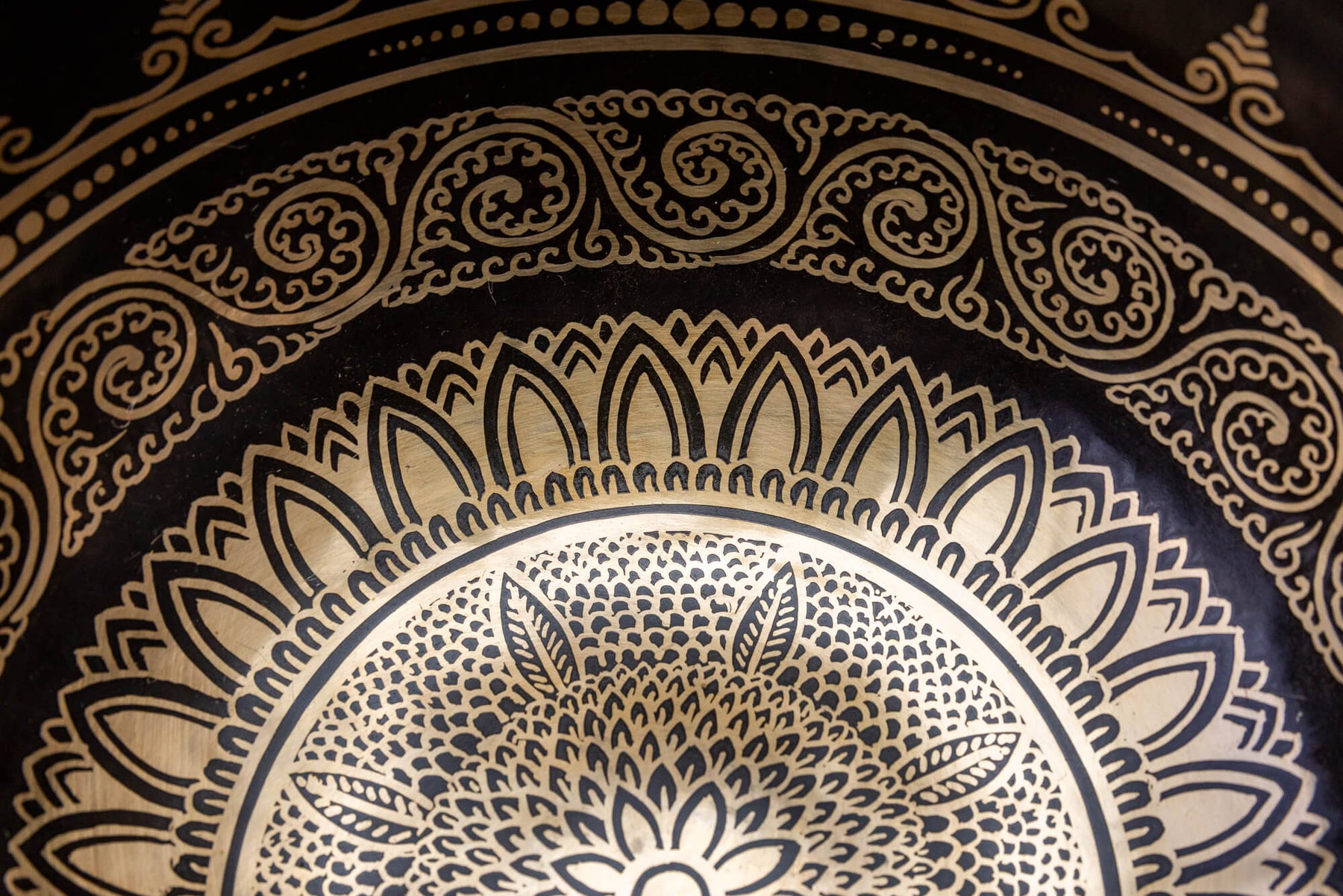 9.5' D Tone 3rd Octave Bronze 0769