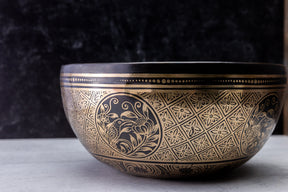 9.5' D Tone 3rd Octave Bronze 0769