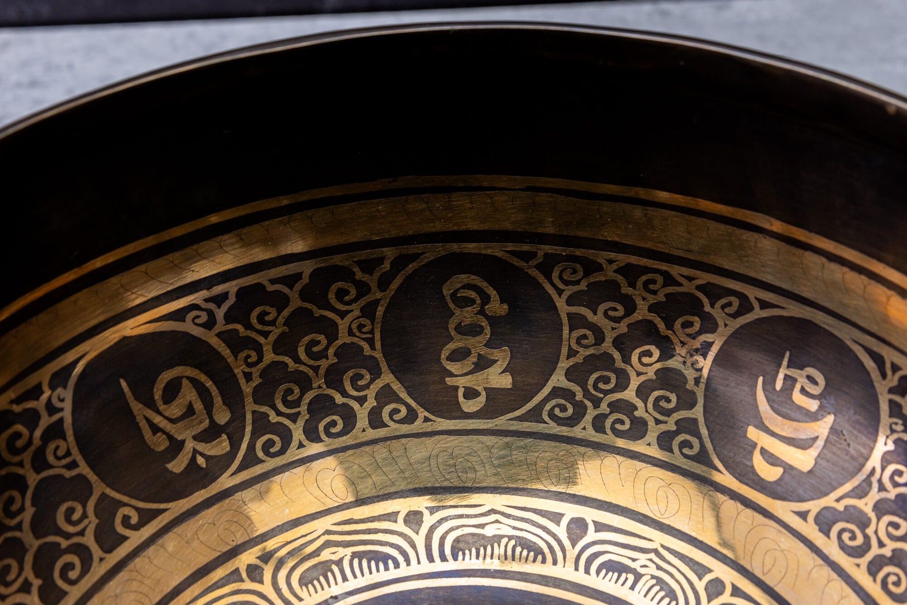 9.5' C Tone 3rd Octave Bronze 0997