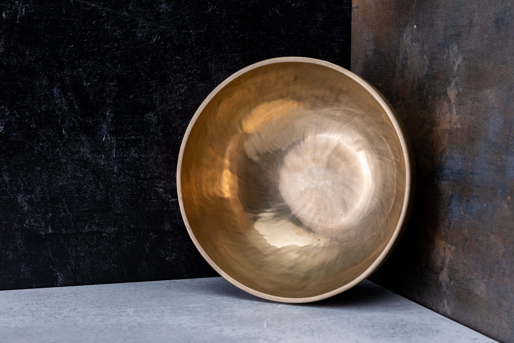 9' D Tone 3rd Octave Bronze 0868