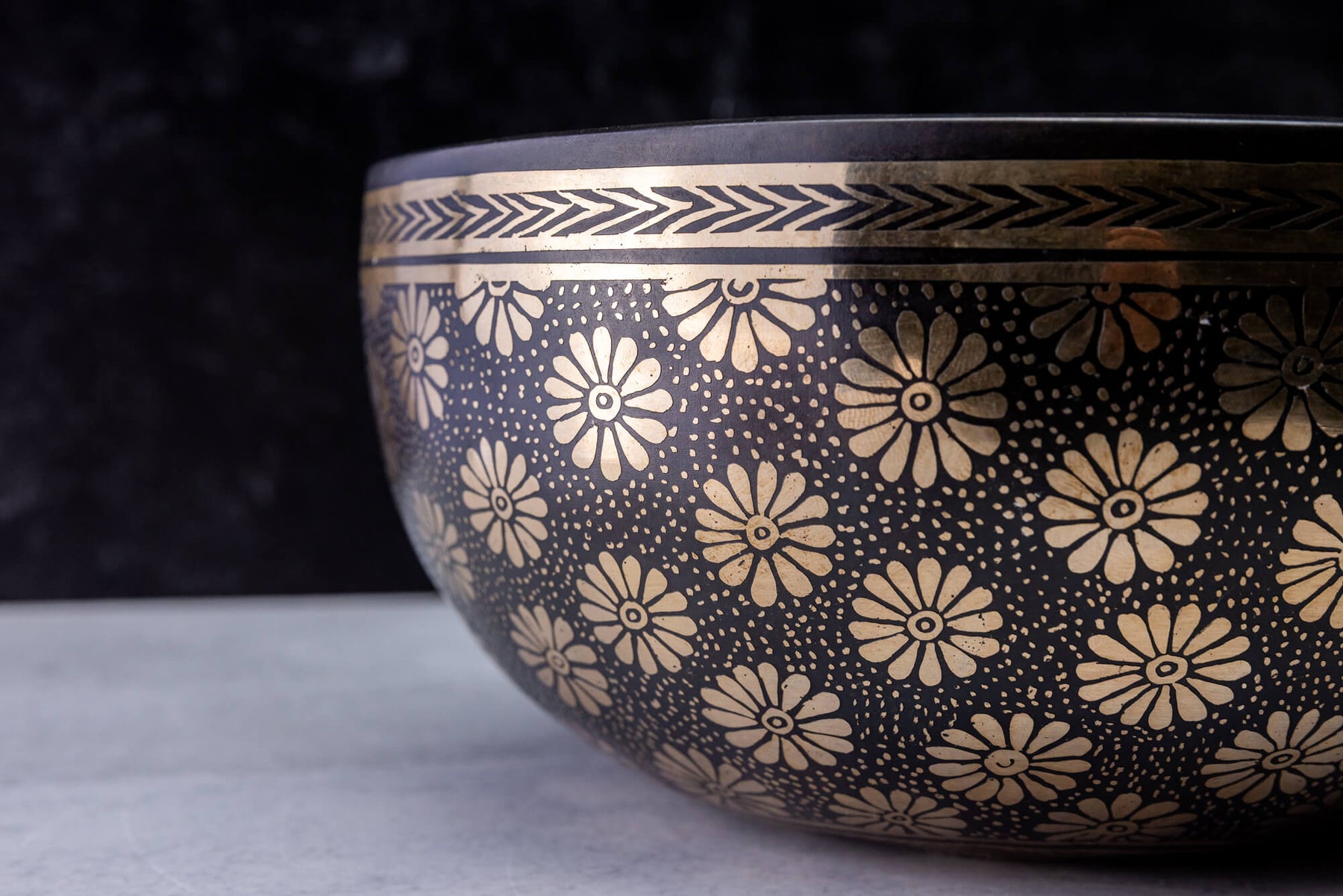 9' D Tone 3rd Octave Bronze 0805