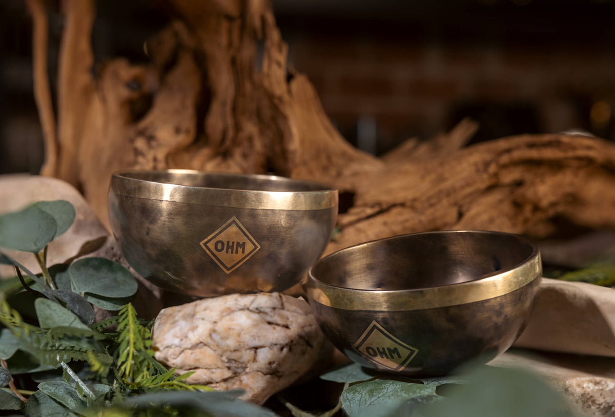 4th Octave E4 B4 Perfect Fifth Legacy Collection Bronze Makers Mark Singing Bowls