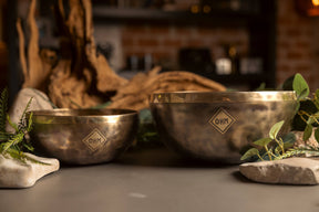 3rd Octave Perfect Fifth Set G3 And C3: 10.25 in and 8.25 in Bronze Bowl Pair