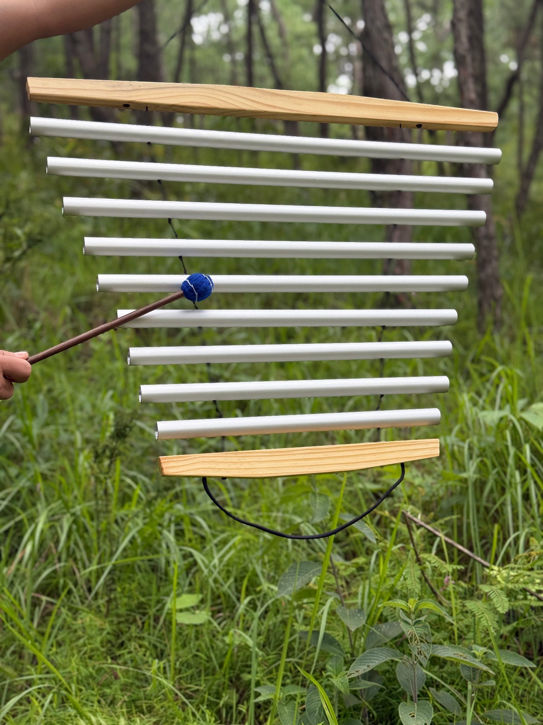 Clear Sky Swing Chime | D4, E4, F#4, A4, B4, D5, E5, F#5, A5: Open Air.