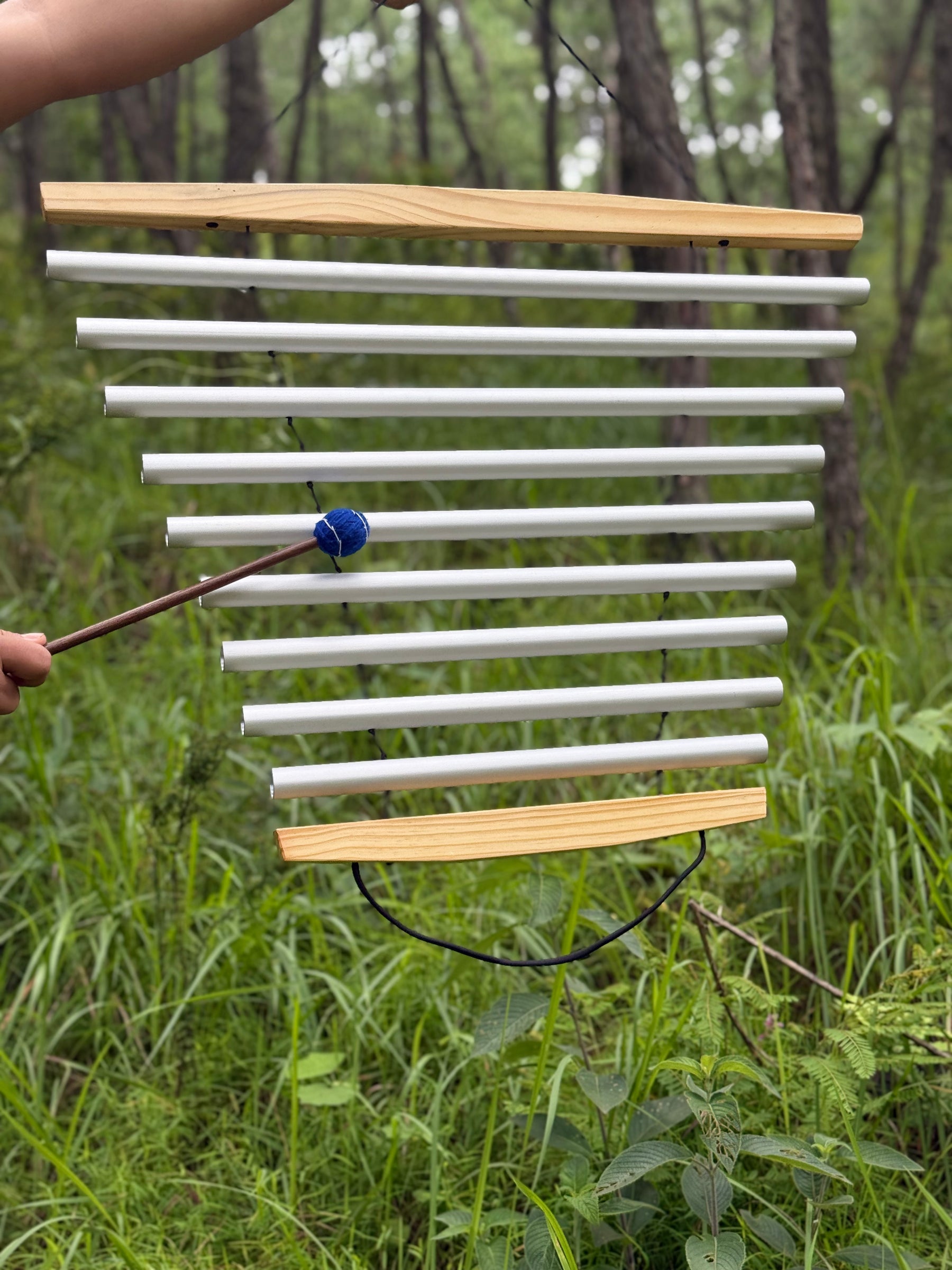 Clear Sky Swing Chime | D4, E4, F#4, A4, B4, D5, E5, F#5, A5: Open Air.
