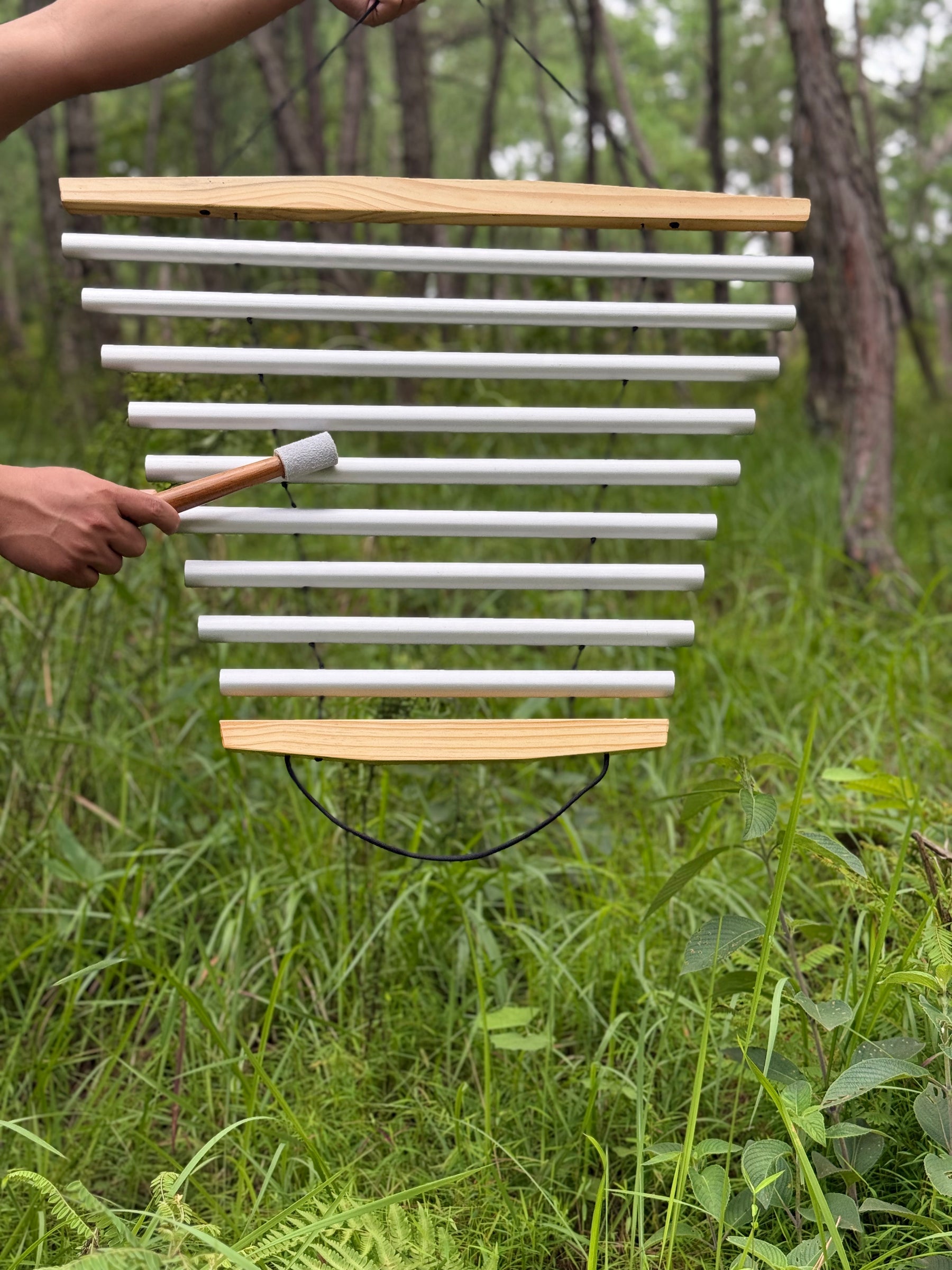 Clear Sky Swing Chime | D4, E4, F#4, A4, B4, D5, E5, F#5, A5: Open Air.