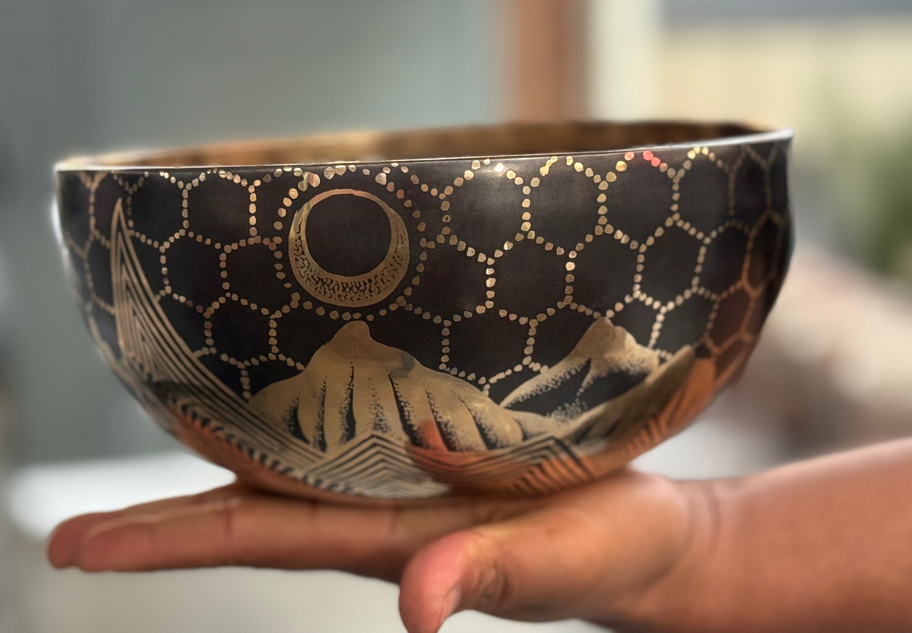 The Summit Bowl: 9 Inch Diameter Masterpiece Bowl