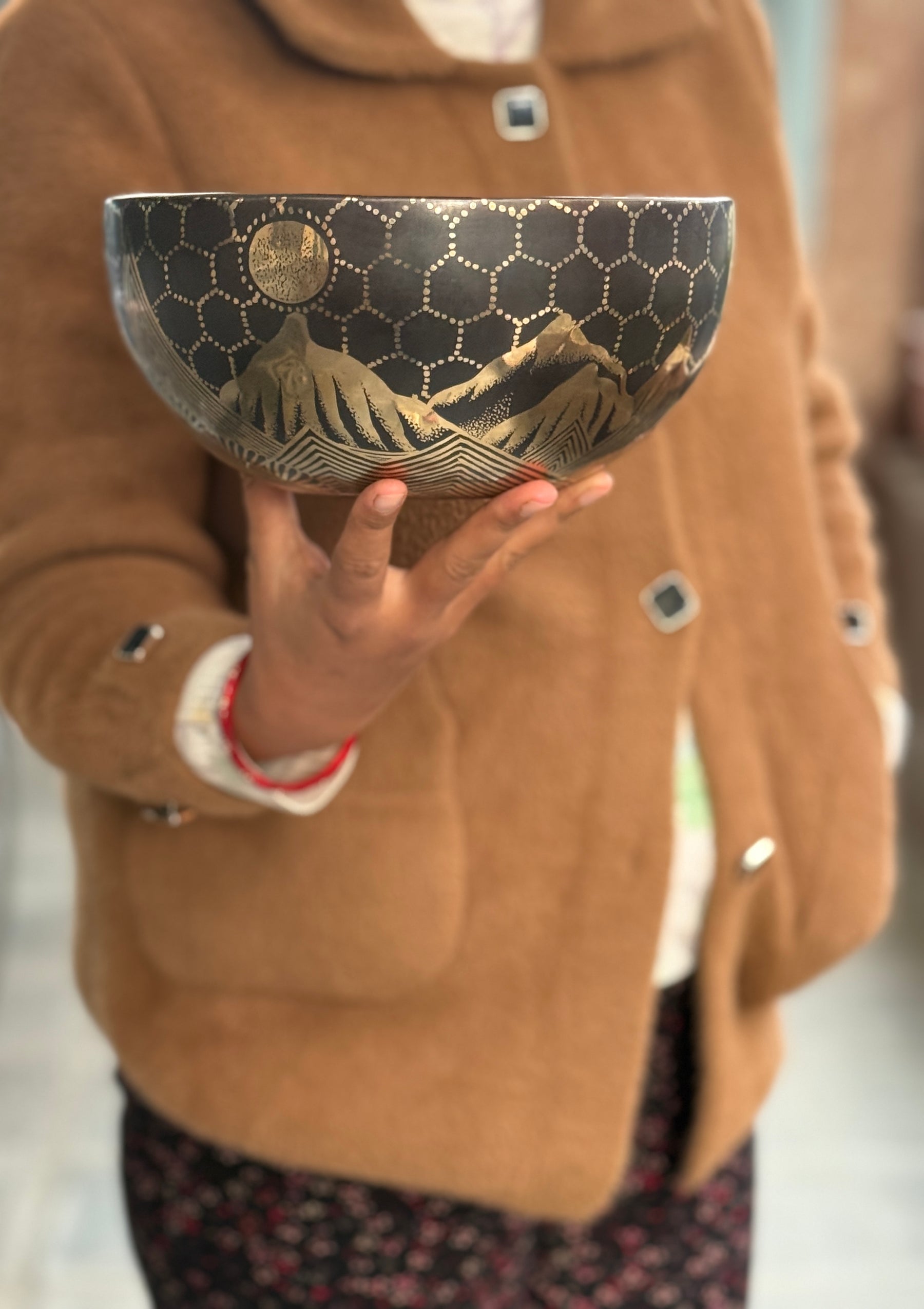 The Summit Bowl: 9 Inch Diameter Masterpiece Bowl