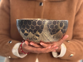 The Summit Bowl: 9 Inch Diameter Masterpiece Bowl