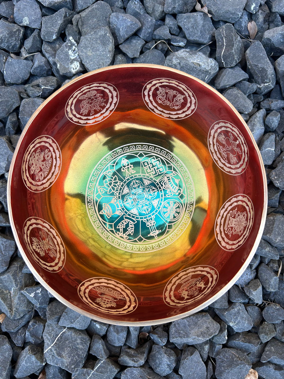 The Radiance Bowl: 8 Inch Limited Edition Singing Bowl