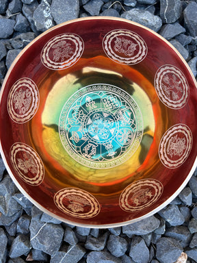 The Radiance Bowl: 8 Inch Limited Edition Singing Bowl