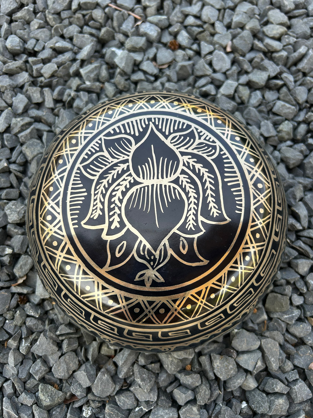 Soulflower Singing Bowl I 8.75 inch Etched Bronze Singing Bowl