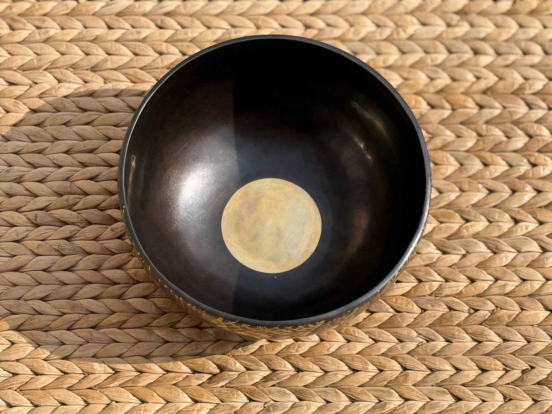 The Aether Bowl: 8 Inch Bell-Bronze Singing Bowl