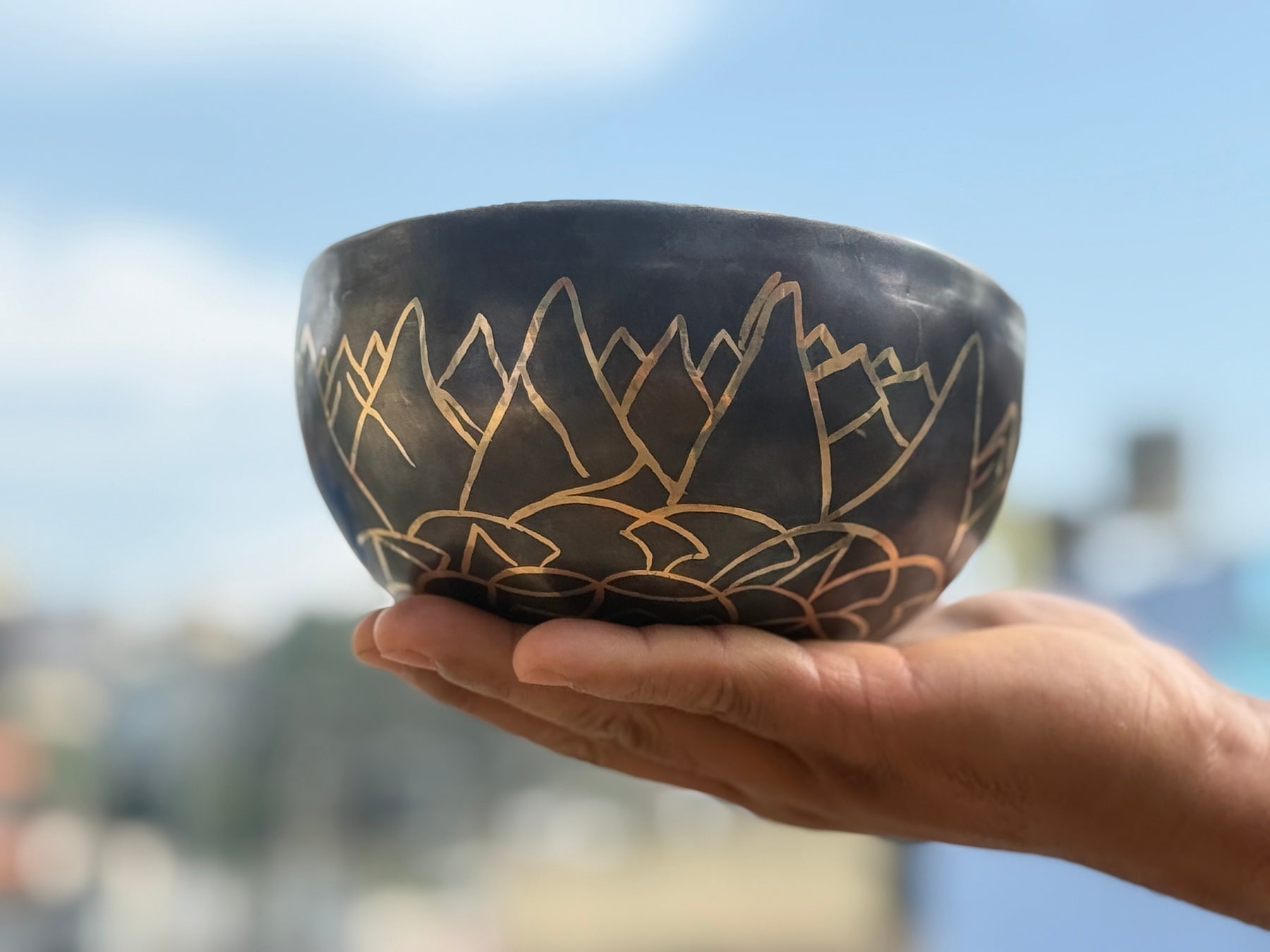 The Horizon Bowl: 6.5 Inch Bronze Handmade Limited Edition Singing Bowl