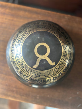 The Taurus Singing Bowl - 9 inch Large | Handmade In Nepal