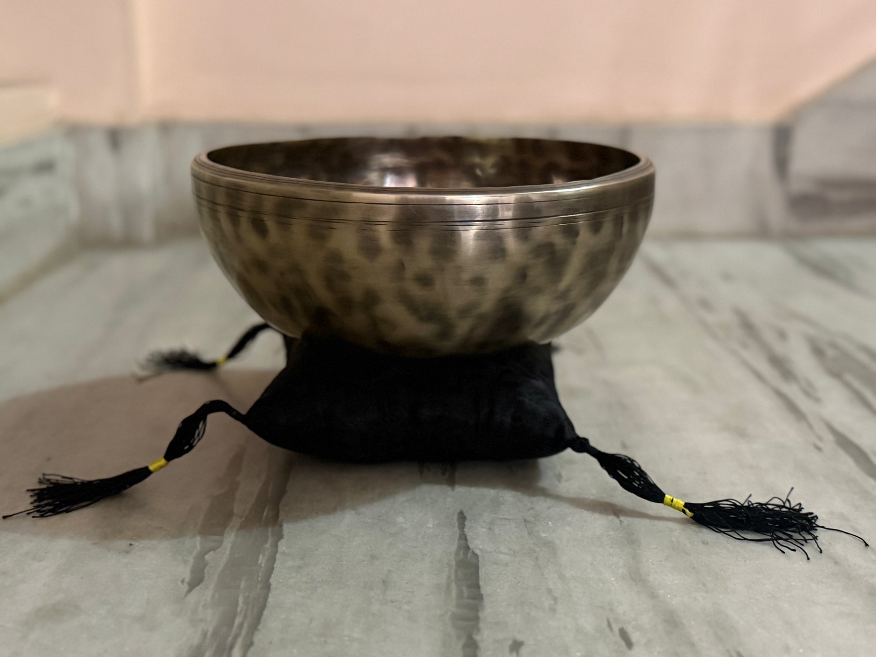 11 Inch Extra Thick Rim Handmade Lingam Bowl I Limited Edition Bowl