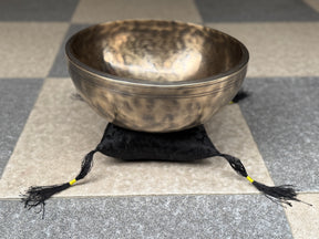 11 Inch Extra Thick Rim Handmade Lingam Bowl I Limited Edition Bowl