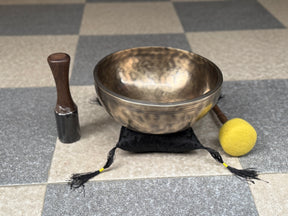 11 Inch Extra Thick Rim Handmade Lingam Bowl I Limited Edition Bowl