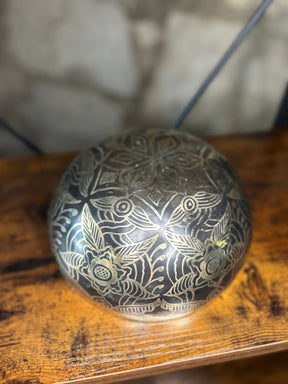 Starlight Solstice Bowl: 8.25 Inch Burnished Patina Relief Bronze Singing Bowl