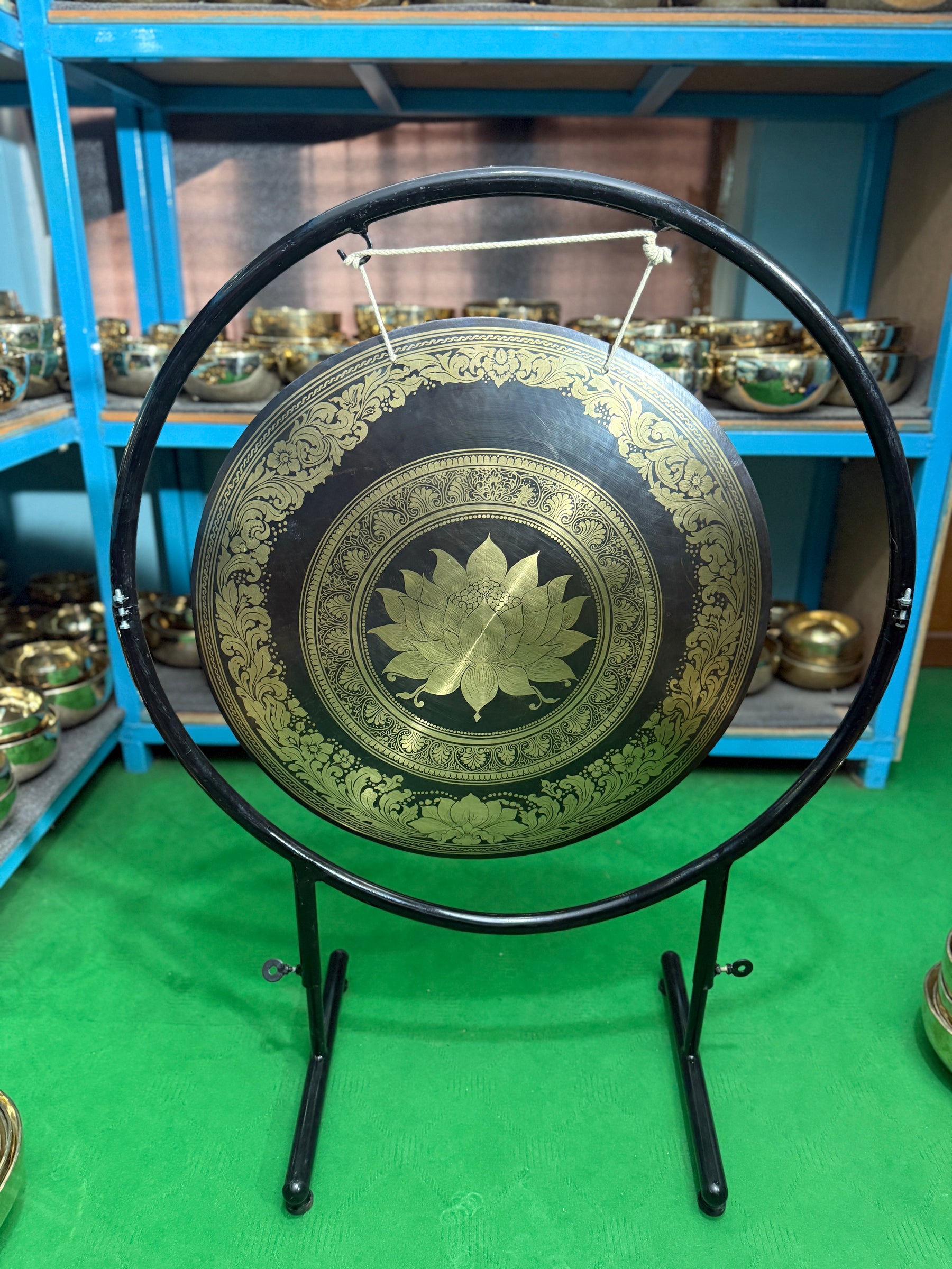 27 Inch Bronze Gong Handmade In Nepal One of One 0002