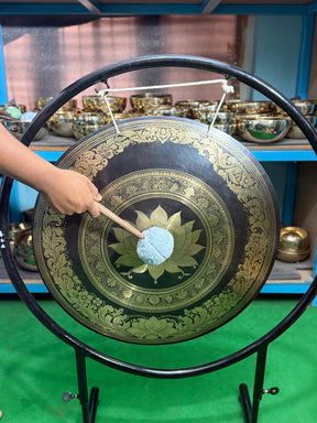 27 Inch Bronze Gong Handmade In Nepal One of One 0002