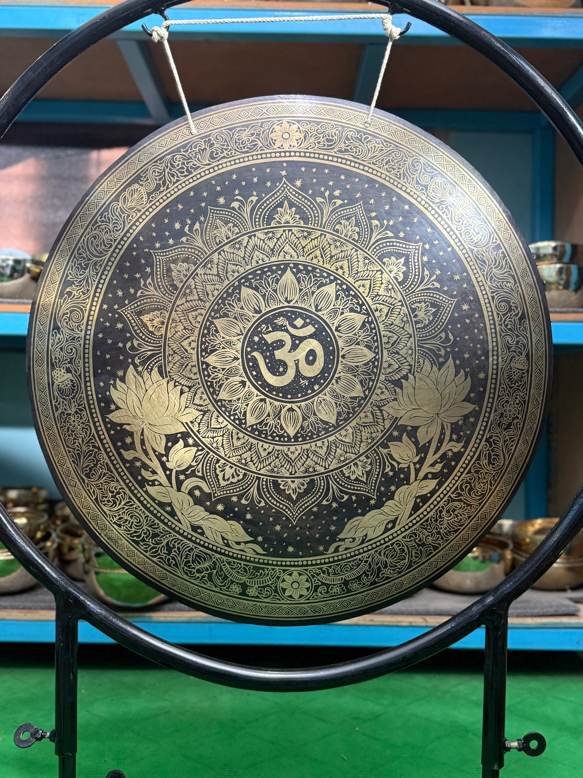 27 Inch Bronze Gong Handmade In Nepal One of One 0003