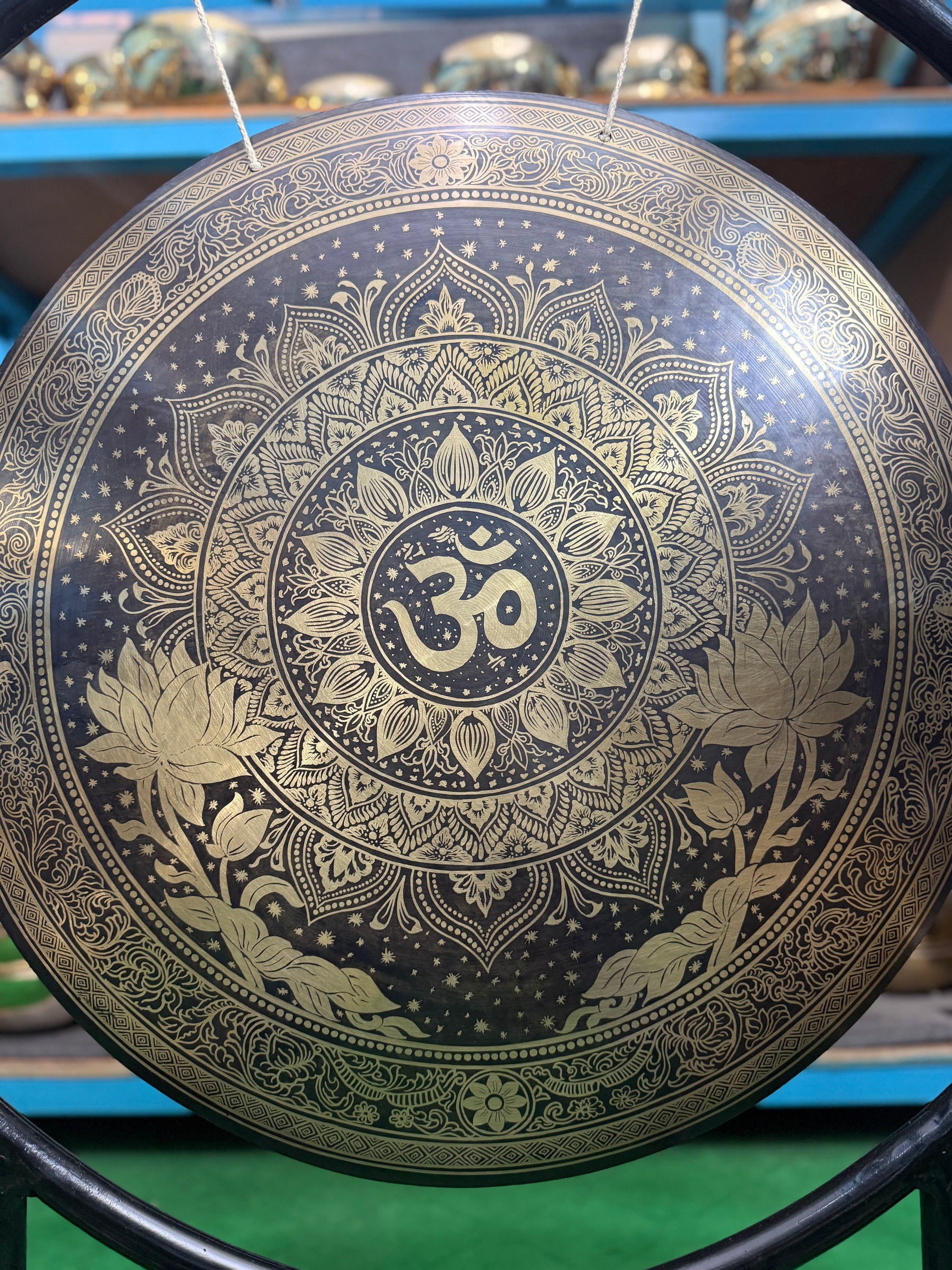 27 Inch Bronze Gong Handmade In Nepal One of One 0003
