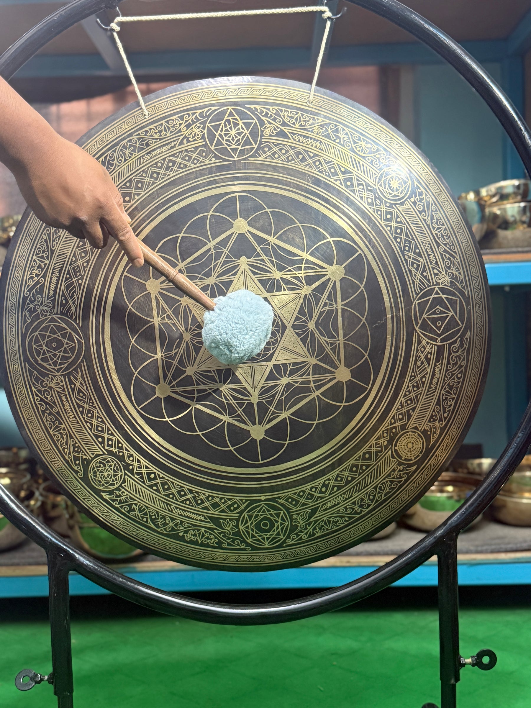 27 Inch Bronze Gong Handmade In Nepal One of One 0004