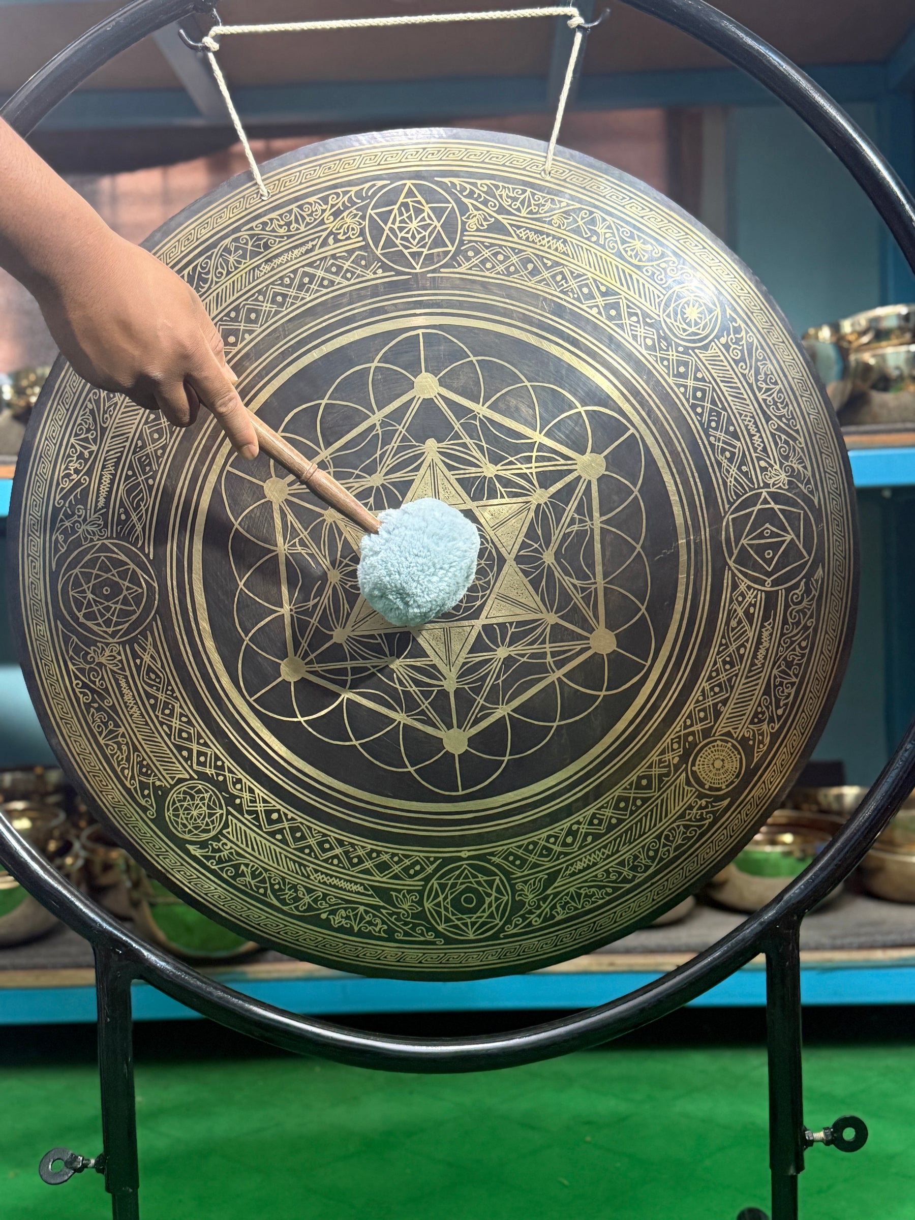 27 Inch Bronze Gong Handmade In Nepal One of One 0004