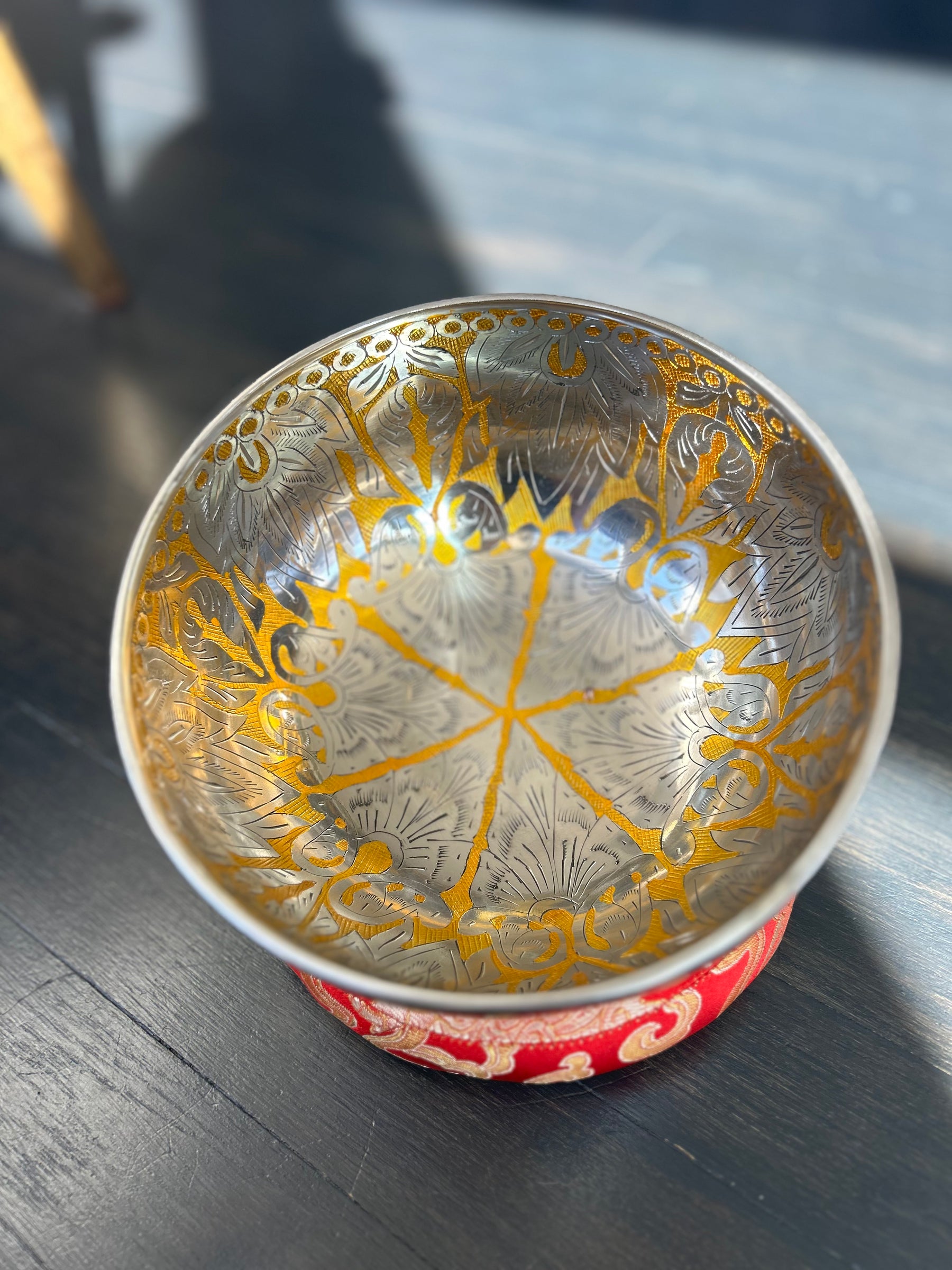 7.5 Inch Silver and Gold Bowl: Limited Run Handmade Bronze Singing Bowl