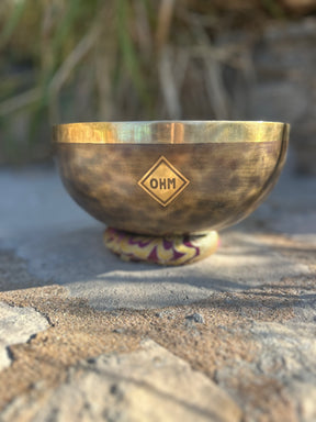 D Note 3rd Octave - Legacy Collection Handmade Bronze Makers Mark Singing Bowl