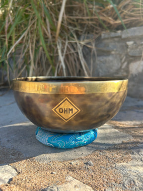 E Note 3rd Octave - Legacy Collection Handmade Bronze Makers Mark Singing Bowl