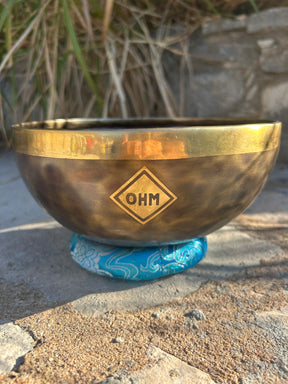 E Note 3rd Octave - Legacy Collection Handmade Bronze Makers Mark Singing Bowl