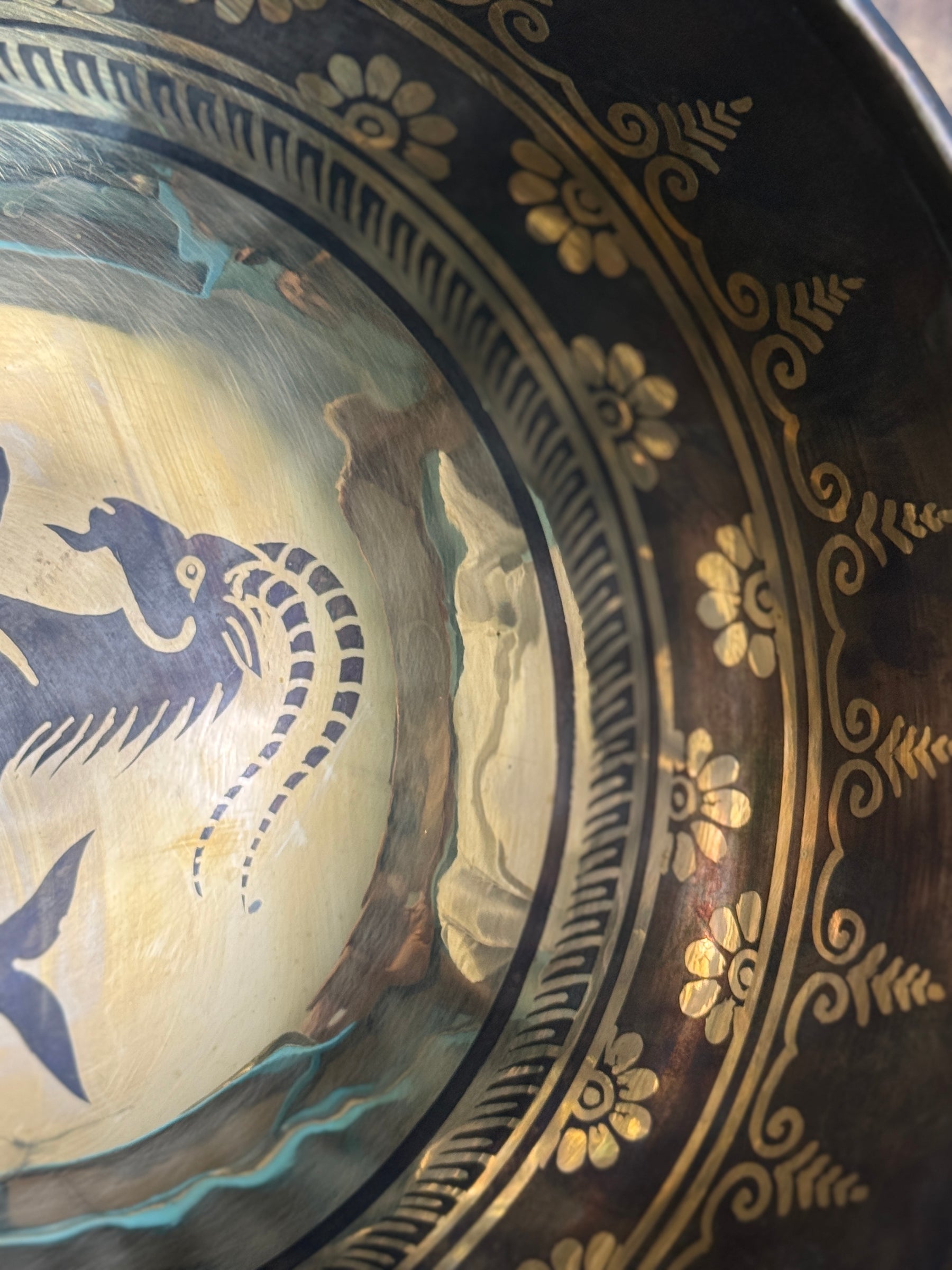 The Capricorn Singing Bowl - 9 inch Large | Handmade In Nepal