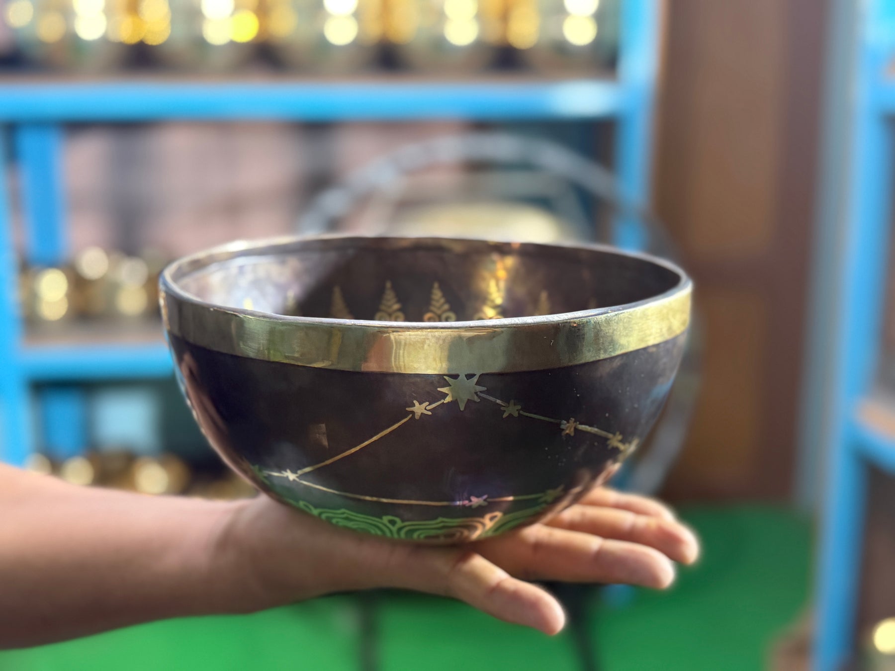 The Capricorn Singing Bowl - 9 inch Large | Handmade In Nepal