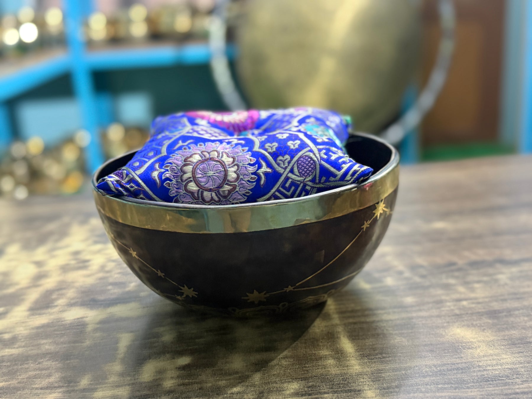 The Capricorn Singing Bowl - 9 inch Large | Handmade In Nepal