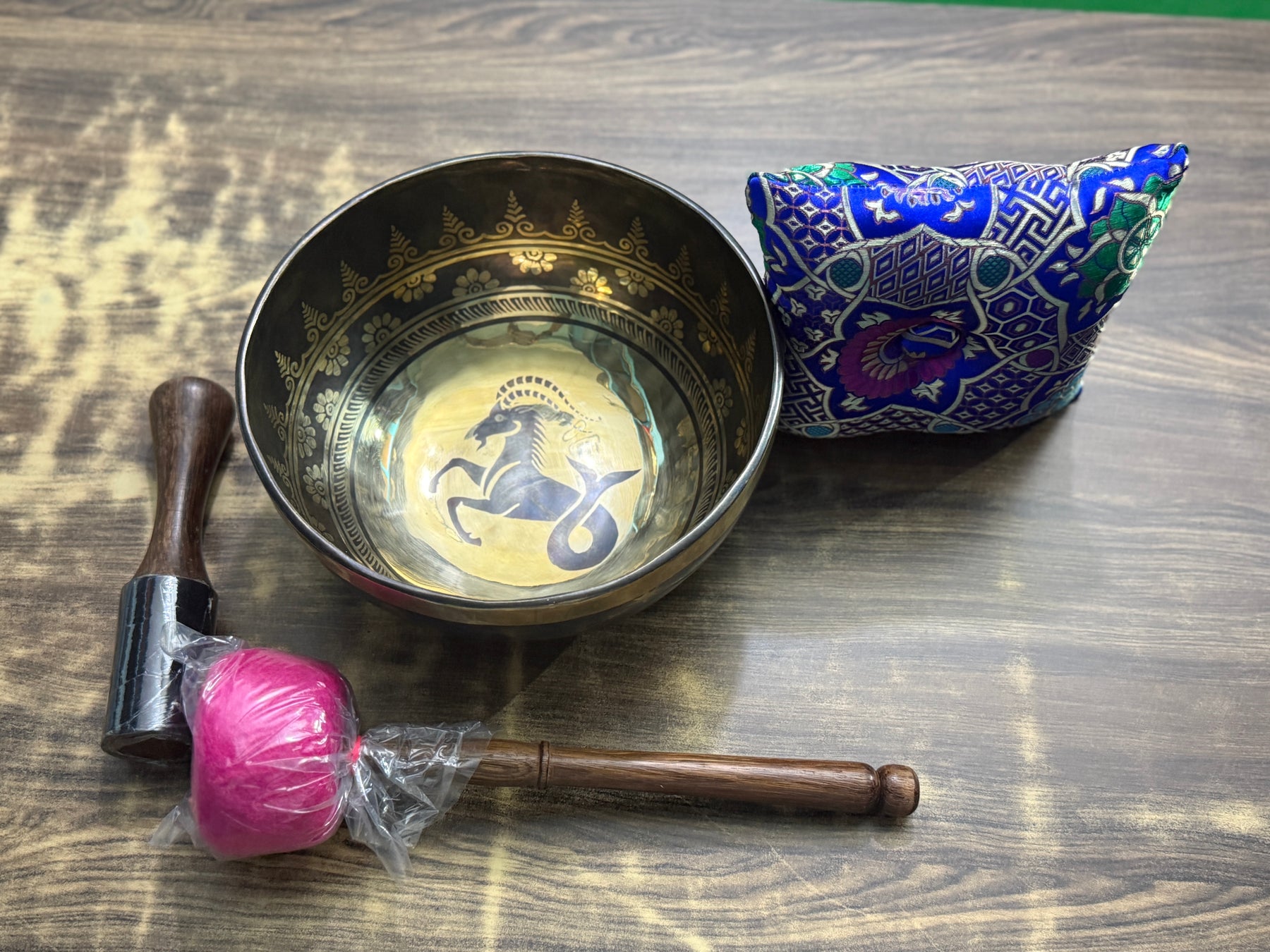 The Capricorn Singing Bowl - 9 inch Large | Handmade In Nepal