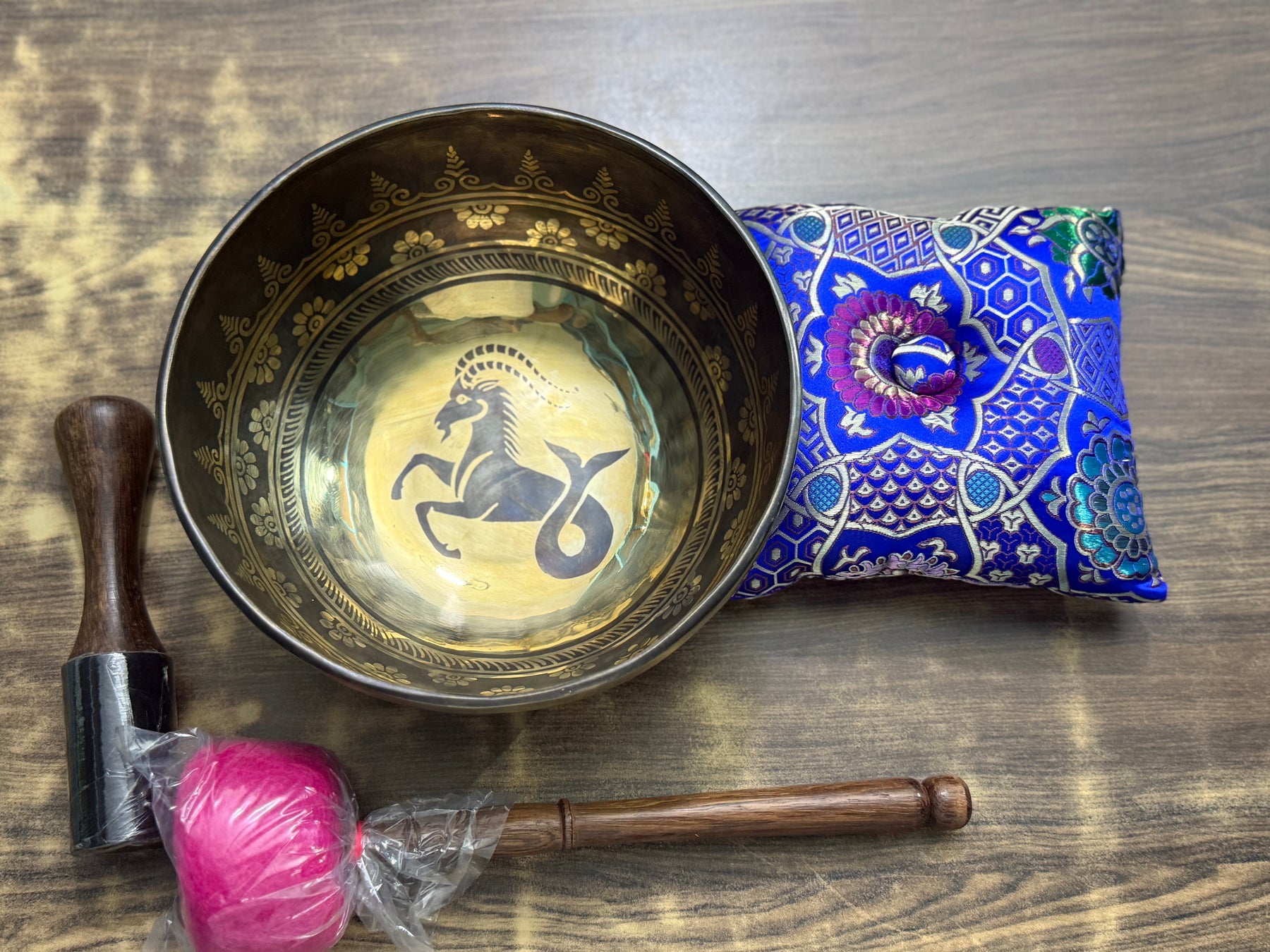 The Capricorn Singing Bowl - 9 inch Large | Handmade In Nepal