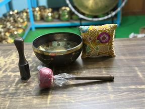 The Leo Singing Bowl - 9 inch Large | Handmade In Nepal