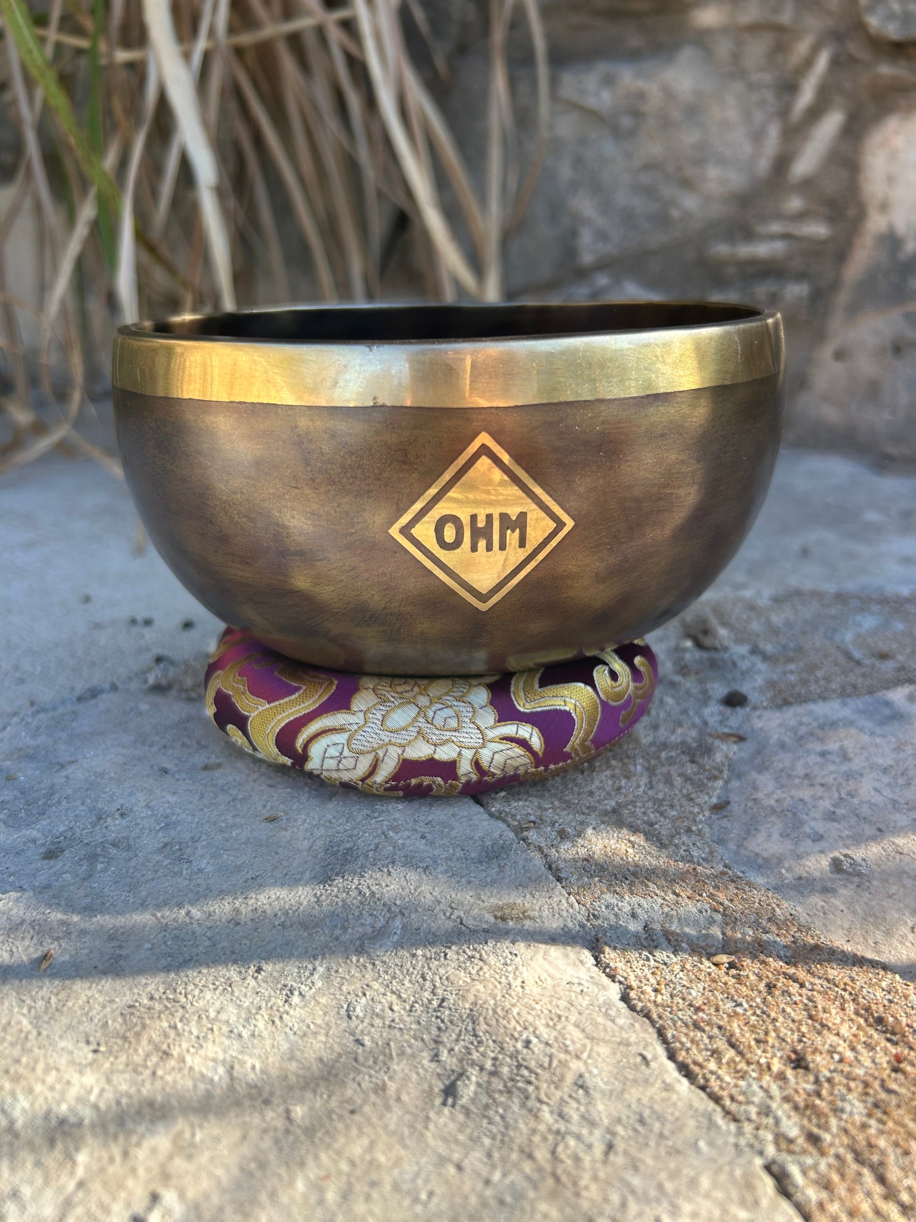 D Note 4th Octave - Legacy Collection Handmade Bronze Makers Mark Singing Bowl