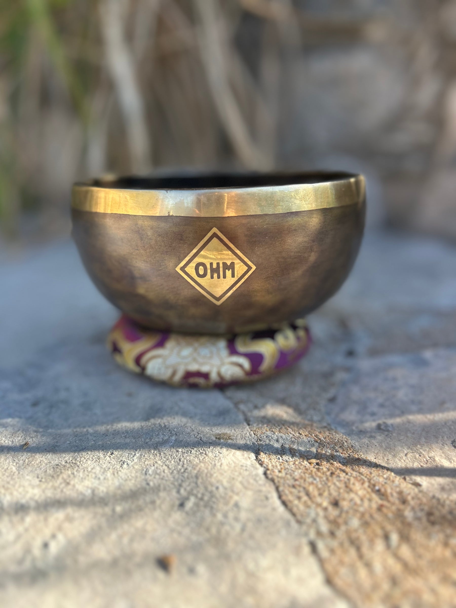 D Note 4th Octave - Legacy Collection Handmade Bronze Makers Mark Singing Bowl