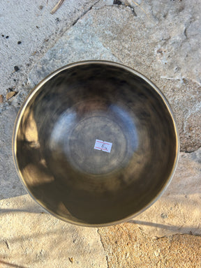 E Note 4th Octave - Legacy Collection Handmade Bronze Makers Mark Singing Bowl